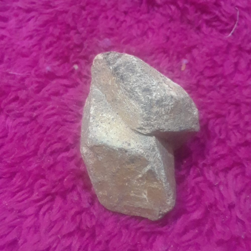 FAIRY CROSS ( Natural Staurolite) 18g 1.5inx1in - Picture 6 of 8